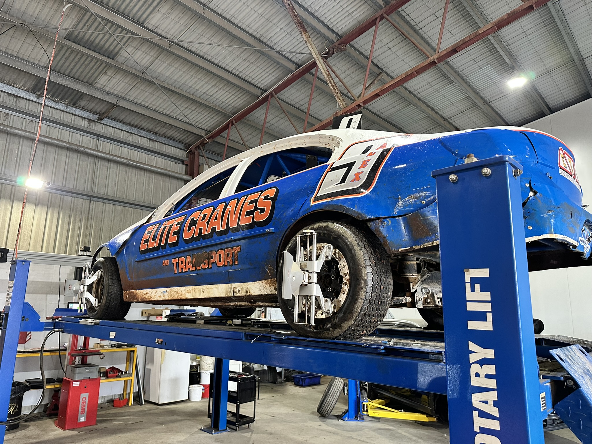 Car tyres